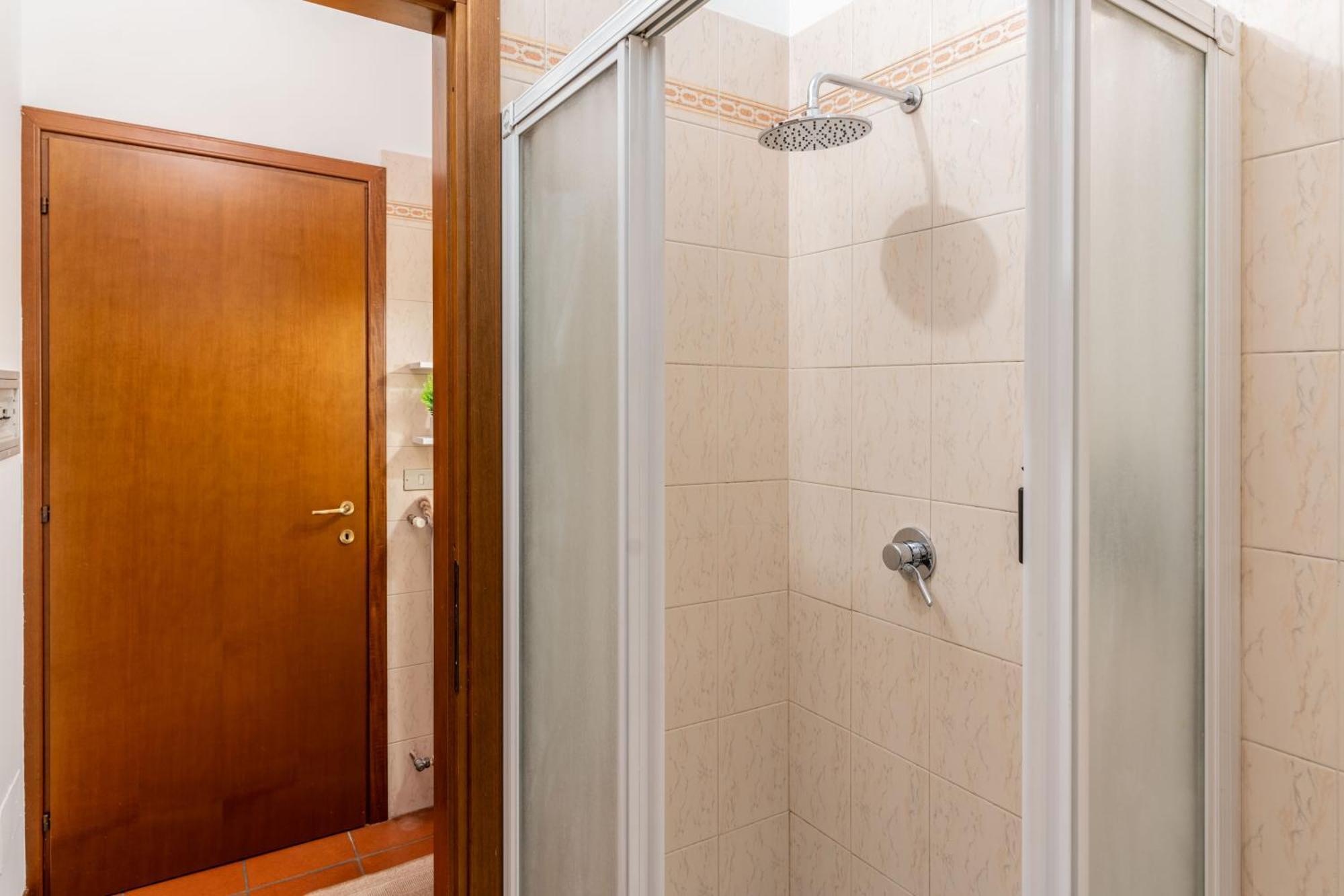 Апартаменти -Near Arena & Parking - Pet Friendly Historical Arena Palace Верона Екстер'єр фото